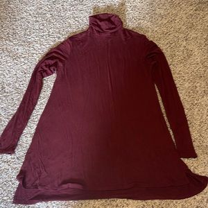 Mossimo Burgundy long turtleneck - Size XS